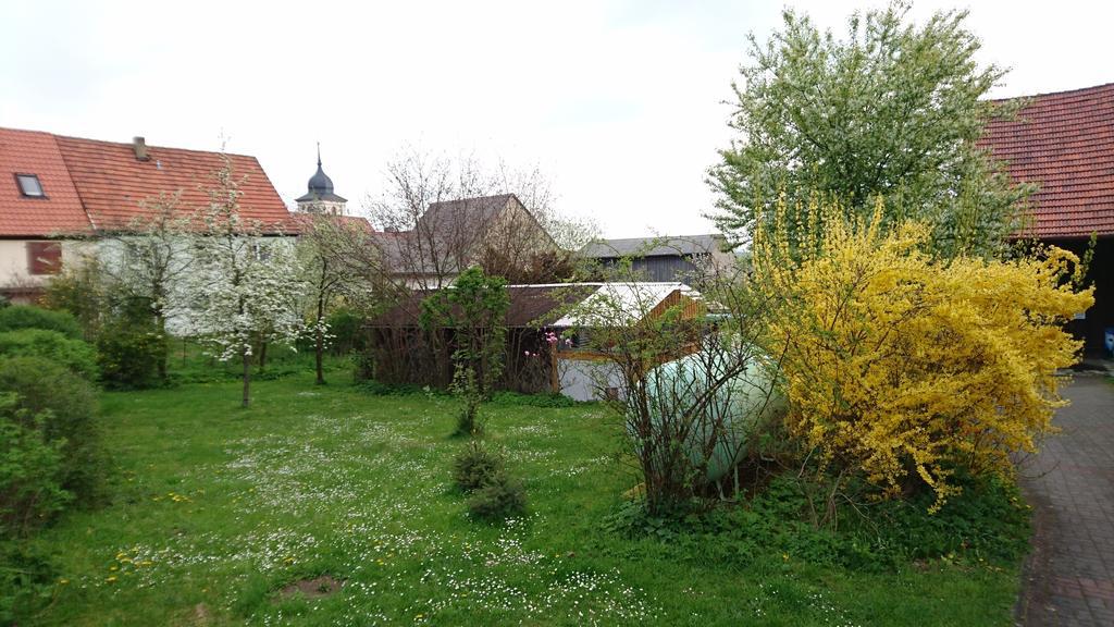 Ferienhaus Vom Bahratal Hausen  Exterior foto